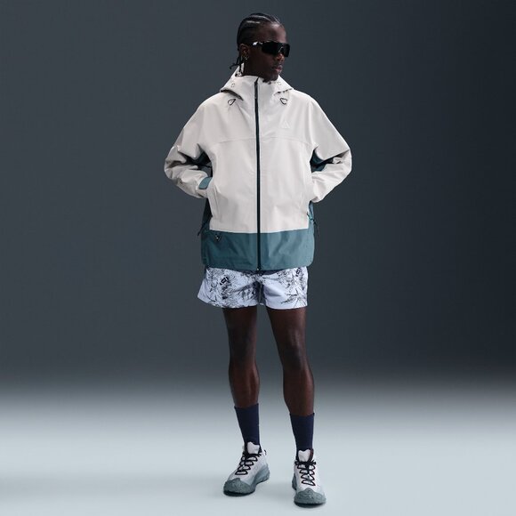 New Adult Unisex Nike ACG Misery Ridge Storm-Fit ADV GoreTex New Adult Unisex Nike ACG Misery Ridge Storm-Fit ADV GoreTex